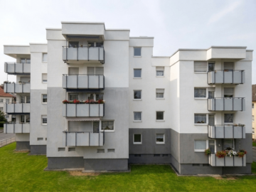 Praktisch geschnittene 2-Zimmer Wohnung mit Balkon in Bischofsheim!, Rheinstraße 57, 65474 Bischofsheim